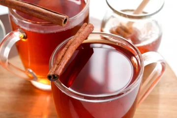 கொழுப்பைக் குறைக்கும் பட்டை கிரீன் டீ - அரை நொடியில் ஆரோக்கியமாக தயாரிக்கலாம்!