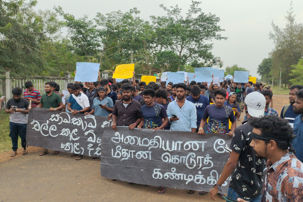கொழும்பு கலவரத்தை கண்டித்து வடக்கில் போராட்டம் | Protest In The North Condemning The Colombo Riots