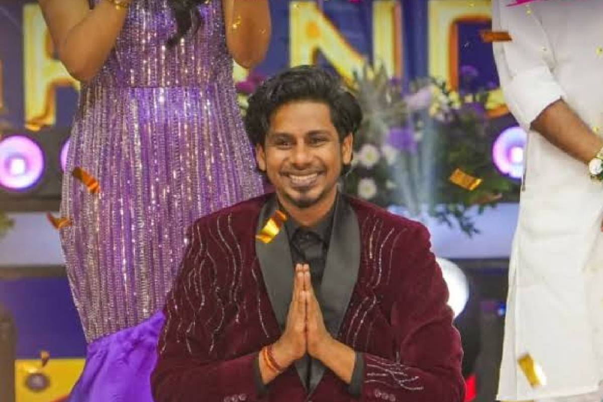 இலங்கை பாடகர் சரிகமப புகழ் சபேஷனின் திருமணம்... இணையத்தில் வைரலாகும் காணொளி | Saregamapa Sabesan Got Married Video Goes Viral