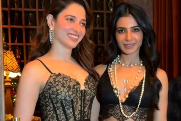 ஒரே விழாவில் கிளாமர் லுக்கில் சமந்தா - தமன்னா!! யாரை பார்க்கிறதுன்னே தெரியலயே.. | Tamannah And Samantha Same Show In Black Dress