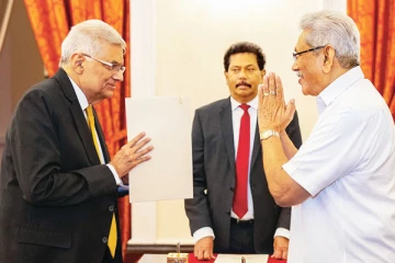 உருவாகப் போகும் புதிய அமைச்சரவை! அதிகாரங்கள் அத்தனையும் ரணிலின் கைகளில் - கோட்டாபய பதில்