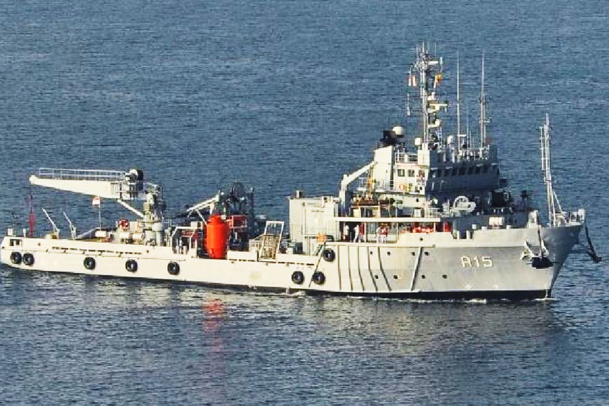 இலங்கைக்கு நகர்வெடுத்துள்ள இந்திய போர்க்கப்பல்! | Indian Navy Warship In Sri Lanka