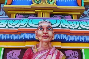 இந்த காலத்தில் இப்படி ஒருவரா? தாய்க்கு கோவில் கட்டி  பலரையும் நெகிழவைத்த மகள்!