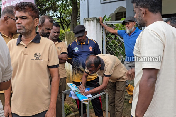 கிண்ணியாவில் டெங்கு ஒழிப்பு விழிப்புணர்வு ஊர்வலமும் சிரமதானப் பணியும்... | Dengue Eradication Awareness In Kinniya கிண்ணியாவில் டெங்கு ஒழிப்பு விழிப்புணர்வு ஊர்வலமும் சிரமதானப் பணியும்... | Dengue Eradication Awareness In Kinniya