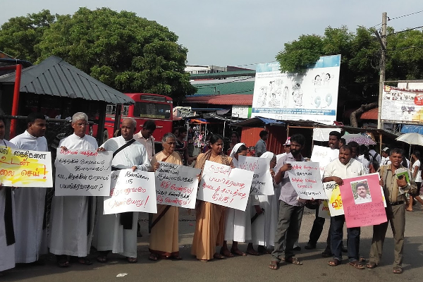 ஒரு சிங்கள எழுத்துக்காகவேதான் இராசமாணிக்கம் ஐயாவும் தமிழரசுக் கட்சியில் இணைந்து கொண்டார் : பிள்ளையான் | Rasamanikkam Joined Tamil Arasu Kadsi
