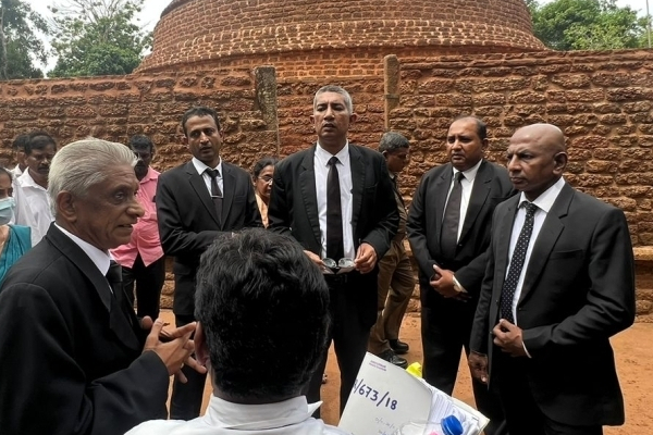 நீங்கள் இதில் தலையிட வேண்டாம்; சிங்கள எம்.பி இன் மூக்கை உடைத்த தமிழ் நீதிபதி! | Tamil Judge Warned Srathwerasekara Kurundur Hill