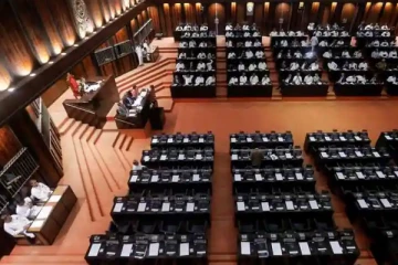 இன்னும் சில நிமிடங்களில் நடைபெற உள்ள ஜனாதிபதி வாக்கெடுப்பு