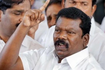 காவிரி விவகாரம்: கர்நாடக அரசால் ஒரு செங்கலை கூட வைக்க முடியாது - செல்வப்பெருந்தகை!