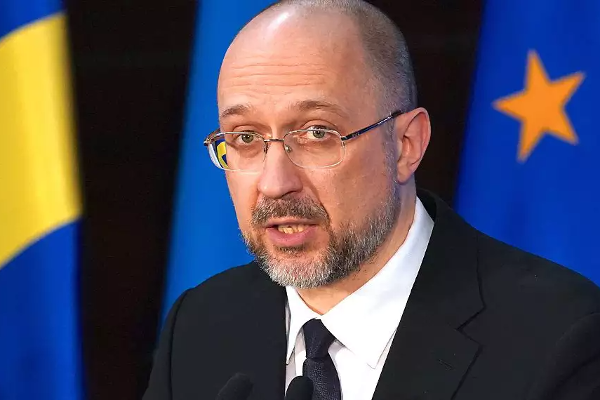 ஆயுத உதவிகளை நாடிய உக்ரைன் பிரதமர்! | The Prime Minister Of Ukraine Sought Military