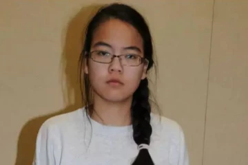 தாயையும் தந்தையும் கதற கதற சுட்டு கொன்ற மகள்.. ராட்சசன் திரைப்படம் போல் பதை பதைக்கும் சம்பவம்! என்ன நடந்தது?