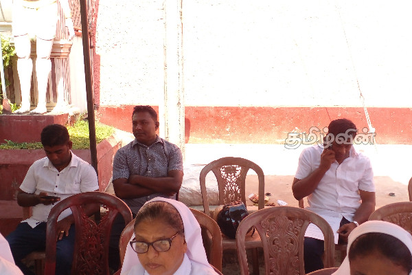 யாழில் முன்னெடுக்கப்படும் அடையாள உண்ணாவிரத போராட்டம் (video) | Protest In Nallur
