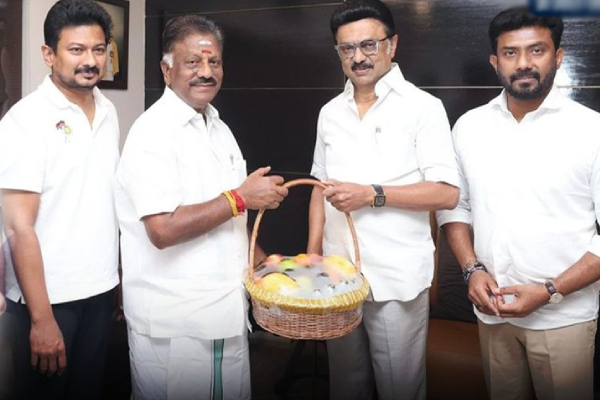 ops meet mk stalin