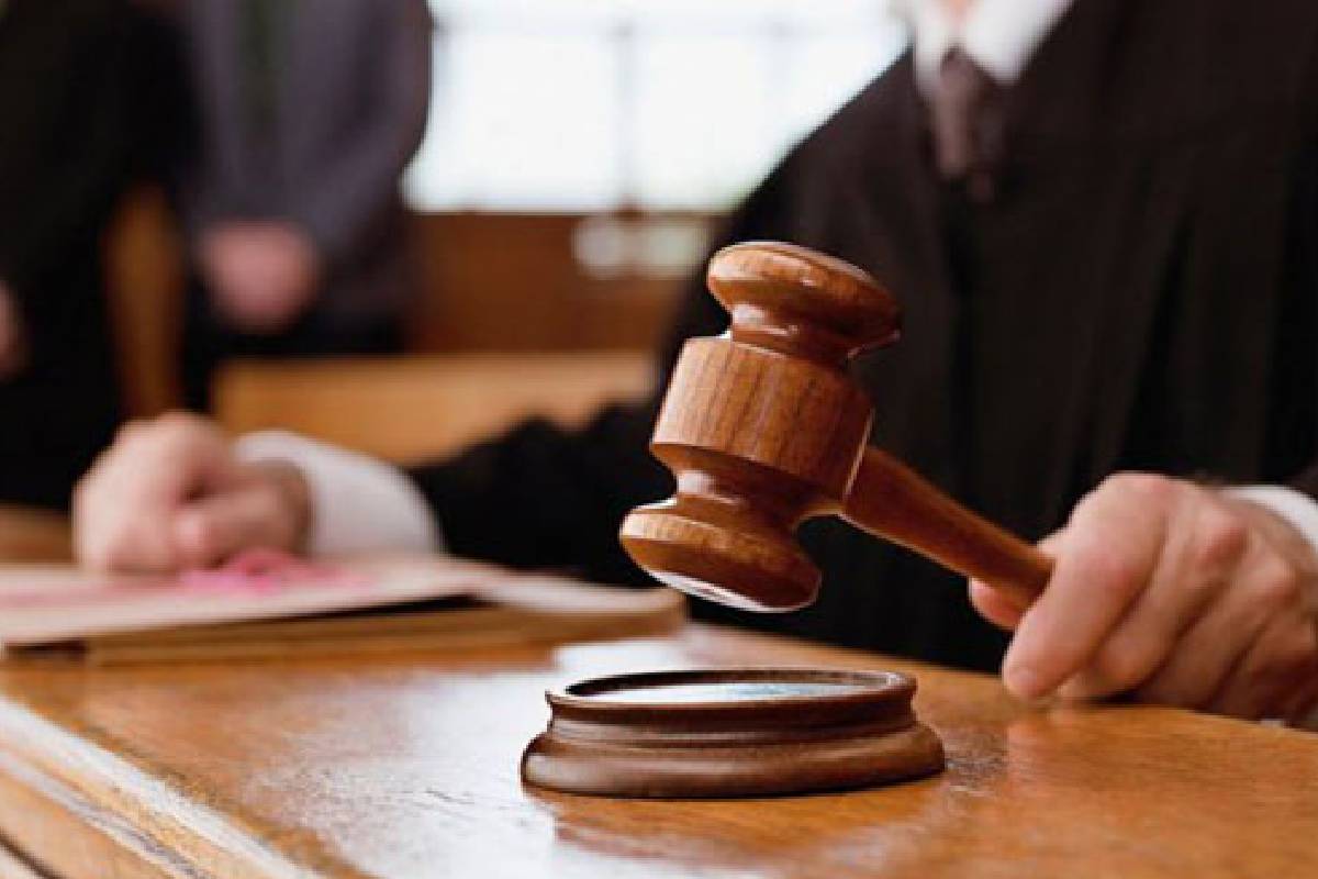 கைதான 25 இந்திய கடற்றொழிலாளர்களுக்கு நீதிமன்றம் பிறப்பித்துள்ள உத்தரவு! | 25 Indian Fishermen Released 12 Held In Detention