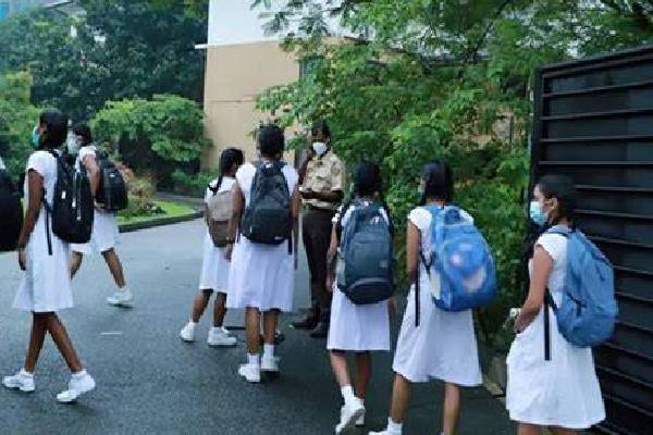 பாடசாலை விடுமுறை குறித்து வெளியான அறிவிப்பு | School Holiday For Announcement பாடசாலை விடுமுறை குறித்து வெளியான அறிவிப்பு | School Holiday For Announcement