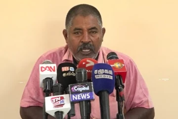 காரைக்கால் கடற்தொழிலாளர்கள் தாக்கப்பட்டமைையை கண்டிக்கும் வடக்கு கடற்தொழிலாளர்கள்!(Video)