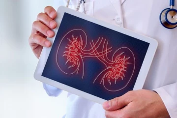 உங்களுக்கு இந்த அறிகுறிகள் இருக்கிறதா? சிறுநீரக பாதிப்பு ஏற்பட்டு விட்டது...உடனே மருத்துவரை நாடுங்கள்