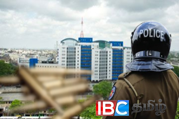 சுங்கத் தலைமையகத்தில் கண்டுபிடிக்கப்பட்ட தோட்டாக்களால் பரபரப்பு