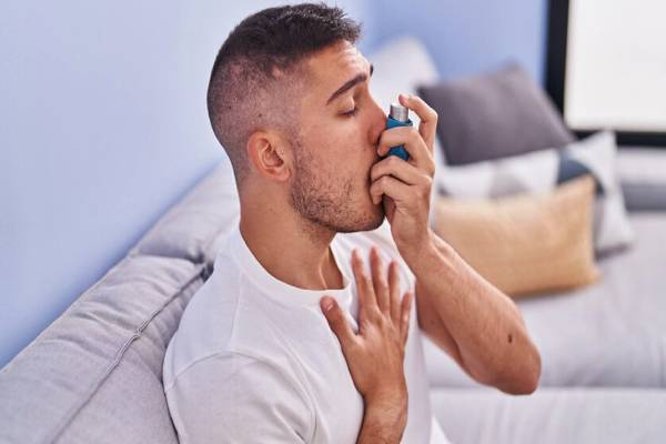 தூக்கத்தின் போது குறட்டை விடுவது எந்த நோயின் அறிகுறி தெரியுமா? | Snoring During Sleep Is A Symptom Of Which Disease