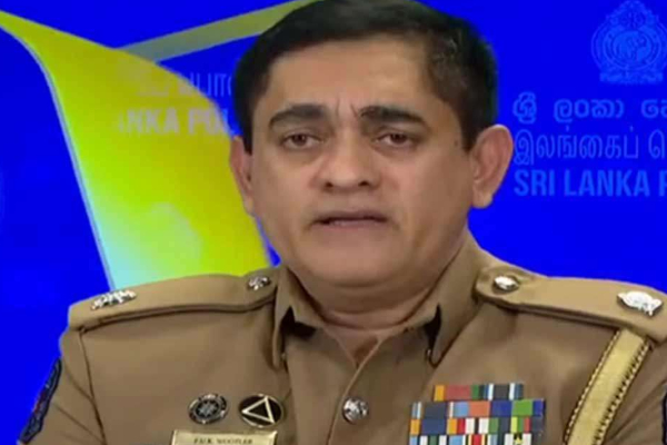 செல்பி புகைப்படங்களை வெளியிட வேண்டாம்; பொலிஸார் எச்சரிக்கை | Lanka Police Warn Against Posting Selfies Pics