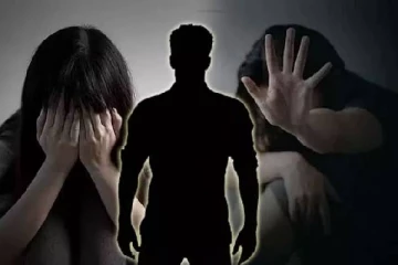 பள்ளி மாணவ, மாணவிகளிடம் தகாத முறையில் நடந்து கொண்ட ஆசிரியர்கள் - 23 பேர் டிஸ்மிஸ்