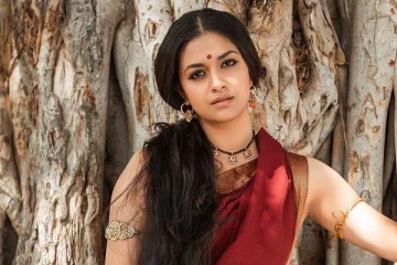 கீர்த்தி சுரேஷை பற்றி தவறாக வீடியோ வெளியிட்ட நபர்.. போலீசில் புகார் அளித்த தந்தை