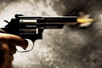 ரொறன்ரோவில் இடம் பெற்ற துப்பாக்கிச் சூட்டு சம்பவத்தில் மூவர் காயம்