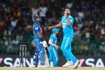 இலங்கையை புரட்டி போட்ட சிராஜ் புயல்: 50 ஓட்டங்களுக்கு ஆல்-அவுட்டான இலங்கை அணி