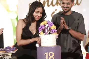 18 வயதை தொட்ட அனிகா.. பிறந்தநாளை எப்படி கொண்டாடி இருக்கிறார் பாருங்க