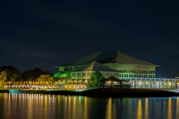 நாடாளுமன்றில் உணவு விரயமாவதனை தடுப்பது குறித்து கவனம்!