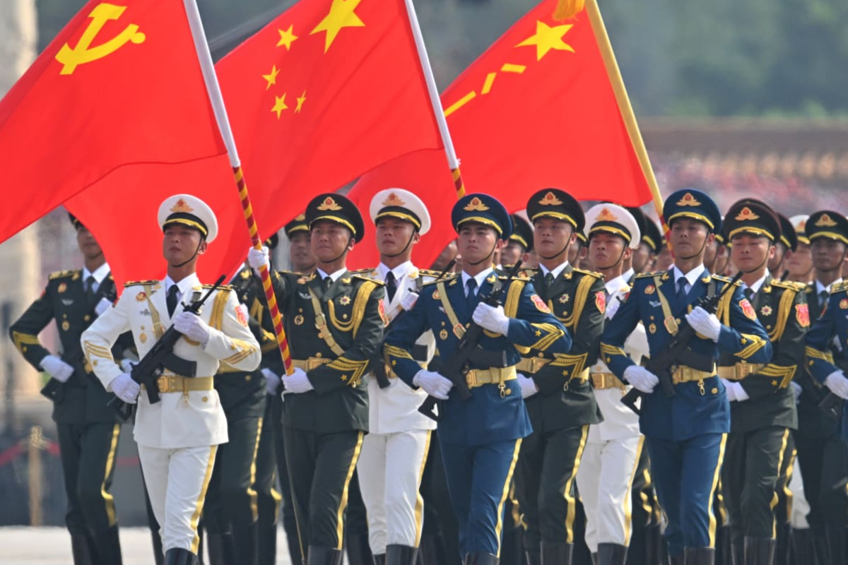 வளைகுடா போர் பதற்றத்திற்கு மத்தியில் சீனா அதிரடி தீர்மானம்! | China Increases Military Spending Amid Gulf War