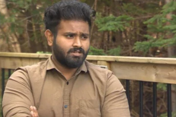 கனடாவில் தபாலில் பாஸ்போர்ட்டை அனுப்பிய புலம்பெயந்தவர்... கிடைத்த நடுநடுங்க வைத்துள்ள செய்தி