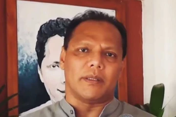 මේ ආණ්ඩුව කරපු හොර වැඩක්ද මේ.. ඩීසල් ගැටලුව නැවක් හරවා යවලා..? දයාසිරිගෙන් ආන්දෝලනාත්මක හෙළිදරව්වක්.. (VIDEO)