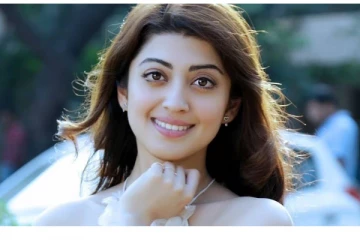 கணவருக்கு காலைக் கழுவி பூஜை செய்து சர்ச்சையில் சிக்கிய நடிகை - நெட்டிசன்களின் ஆதங்கம்!