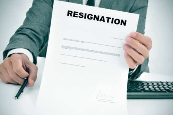 நிதியமைச்சின் உயரதிகாரி இராஜினாமா | Senior Finance Ministry Official Resigns