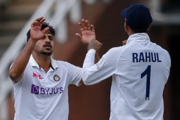 என்னையும் உங்க டீம்ல எடுப்பீங்களா? என ஷர்துல் கேட்ட கேள்விக்கு நகைச்சுவையாக பதிலளித்த கே.எல். ராகுல் - சாஹல்