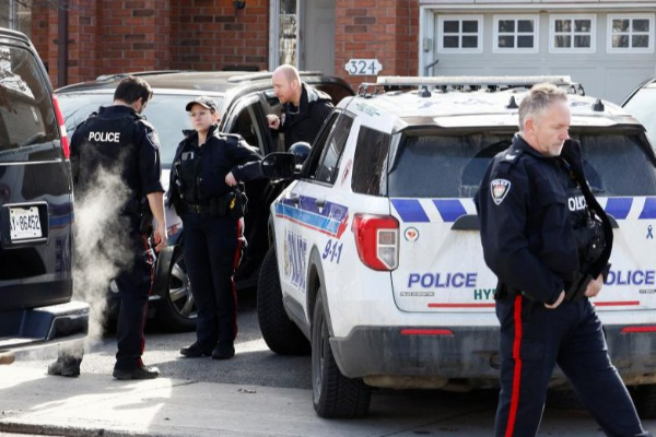 கனடாவில் இலங்கை குடும்பம் படுகொலை ; குற்றத்தை ஒப்புக்கொண்ட இளைஞன் | Srilanka Family Murdered Canada Man Confesse Crime கனடாவில் இலங்கை குடும்பம் படுகொலை ; குற்றத்தை ஒப்புக்கொண்ட இளைஞன் | Srilanka Family Murdered Canada Man Confesse Crime