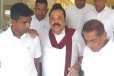 කපිල නිසා මහින්ද කොටු වෙයිද? උණුසුම මැද අද අල්ලස් කොමිසමට
