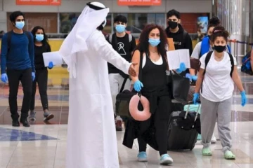 எமிரேட்ஸ், எதிஹாட் ஏர்வேஸ் மற்றும் ஏர் இந்தியா வெளிட்ட புதிய பயண நெறிமுறைகள்