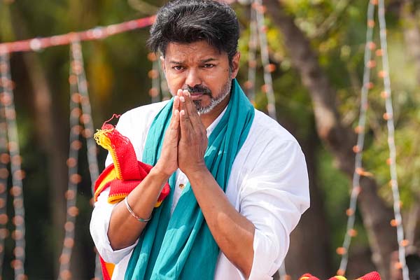 தவெக கட்சி விருப்பமனு! வெறும் 2 மணிநேரத்தில் நிறுத்தப்பட்டது ஏன்? | Tvk Issue Application First Day 50 Thousand Member