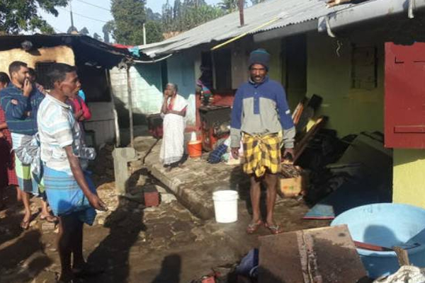 தொடர் குடியிருப்பு ஒன்றில் பயங்கர திடீர் தீ விபத்து! 5 பேர் காயம் | Dayagama Fire Accident Apartment Home