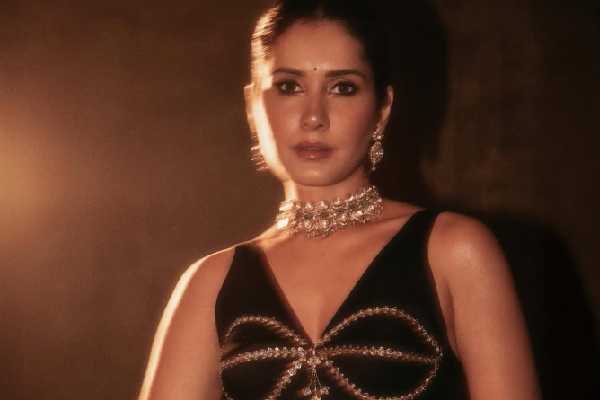 நடிகை ராஷி கண்ணாவின் ரீசெண்ட் போட்டோஷூட்.. இதோ.. | Actress Raashii Khanna Recent Photoshoot Post