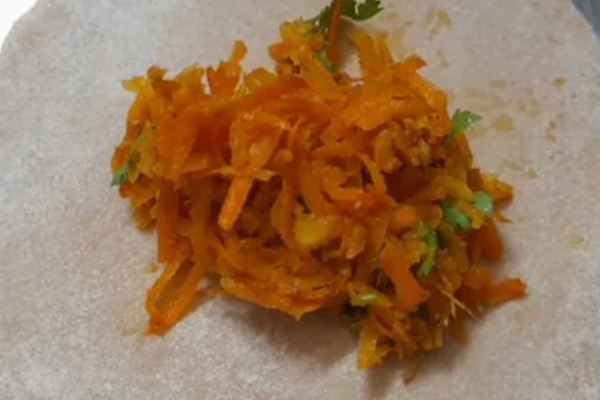 சைடிஷ் ஏதும் தேவையிலை... சூப்பரான கேரட் சப்பாத்தி! | Carrot Chapati Recipe
