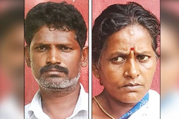 தாய் குளிப்பதை வீடியோ எடுத்து சிறுமியை மிரட்டிய இன்ஜினீயர் உட்பட 2 பேர் கைது