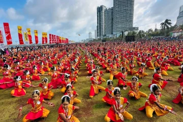 கொழும்பில் 5000ற்கும் மேற்பட்ட பரதநாட்டியக் கலைஞர்களால் படைக்கப்பட்ட கின்னஸ் உலக சாதனை