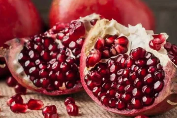 மாதுளம் பழத்தின் தோலை இனி தூக்கி எறியாதீர்கள்! நன்மைகளும் ஏராளம்