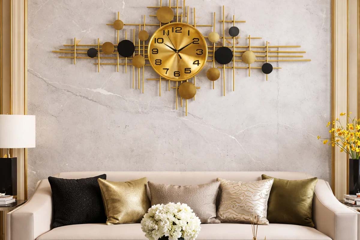 Vastu Tips: வீட்டில் கடிகாரம் எந்த திசையில் இருக்க வேண்டும்? | Vastu Tips Clock In House Which Direction Vastu Tips: வீட்டில் கடிகாரம் எந்த திசையில் இருக்க வேண்டும்? | Vastu Tips Clock In House Which Direction
