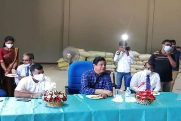 வர்த்தக வானிபத்துறை அமைச்சர் பந்துல குணவர்த்தன மட்டக்களப்பிற்கு விஜயம்!