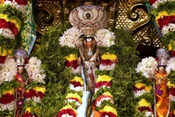 பால் பொழிந்ததால் பாலமலை