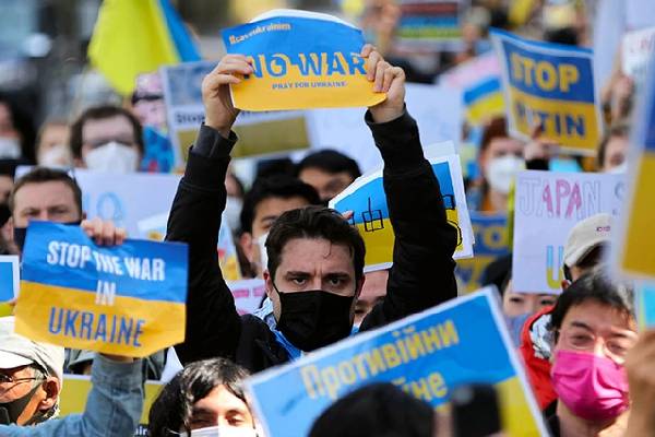 உக்ரைனுக்கு ஆதரவு... பட்டியல் வெளியிட்டு ஜப்பானைப் பழிவாங்கிய ரஷ்யா | Tokyo Protests Russia Entry Ban