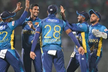 கடைசி ஓவரில் சீறிய தசுன் சனகா... வங்காளதேசத்தை வீழ்த்தி இலங்கை திரில் வெற்றி